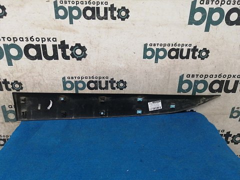 Фотография детали AA035748; Накладка на дверь передняя правая (87724-2S000) для Hyundai IX35/БУ; Оригинал; Р1, Мелкий дефект; . Фото номер 7