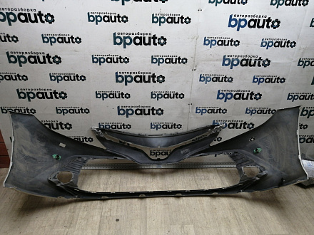 BA000119; Бампер передний; под паркт.; под омыват. (52119-06E50) для Toyota Camry 70 (2017 — 2021)/БУ; Оригинал; Р1, Мелкий дефект; 