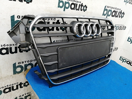 AA026426; Решётка радиатора (8K0 853 651 E) для Audi A4 B8/БУ; Оригинал; Р2, Удовлетворительное; 
