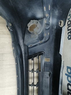 AA045993; Бампер передний; без паркт.; под омыват. (62022-EM00H) для Nissan Tiida/БУ; Оригинал; Р1, Мелкий дефект; 