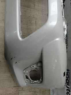AA044531; Бампер передний; без паркт.; под омыват. (52119-0K840) для Toyota Hilux VIII (2015 - 2020)/БУ; Оригинал; Р1, Мелкий дефект; 