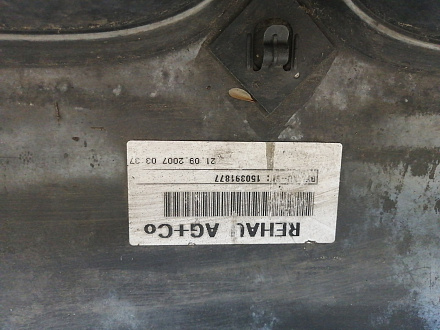 AA045418; Бампер передний; под паркт.; под омыват. (51117178068) для BMW 5 серия Е60 Е61/БУ; Оригинал; Р1, Мелкий дефект; 