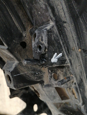 Фотография детали AA038414; Бампер передний; под паркт.; под омыват. (GSH7-50031) для Mazda 6 III (GJ) рест. 2 (2018-н.в.)/БУ; Оригинал; Р1, Мелкий дефект; . Фото номер 26