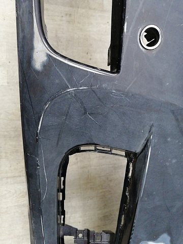 Фотография детали AA045306; Бампер передний; под паркт.; под омыват. (13288286) для Opel Insignia/БУ; Оригинал; Р1, Мелкий дефект; . Фото номер 9