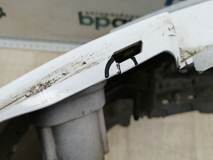 AA044918; Бампер передний; под паркт.; под омыват. (95122388) для Opel Mokka (2012 - 2015)/БУ; Оригинал; Р1, Мелкий дефект; 