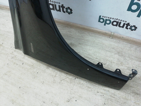 Фотография детали AA010798; Крыло переднее правое, под повторитель, под расширитель (5220K684) для Mitsubishi Outlander/БУ; Оригинал; Р0, Хорошее; X42, Черный перлам.. Фото номер 3