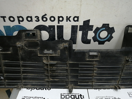 AA045211; Накладка заднего бампера, широкая (52162-60090 /50) для Toyota Land Cruiser Prado/БУ; Оригинал; Р1, Мелкий дефект;