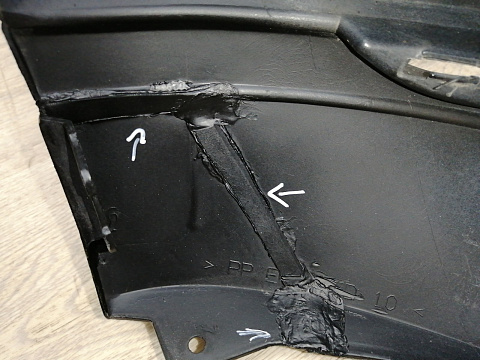 Фотография детали AA045038; Бампер передний; под паркт.; без омыват. (3G0807221) для Volkswagen Passat/БУ; Оригинал; Р1, Мелкий дефект; . Фото номер 16