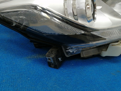 Фотография детали AA037538; Фара правая светодиод. (26010-5BC5A) для Nissan Murano III (Z52) (2014-2022)/БУ; Оригинал; Р2, Удовлетворительное; . Фото номер 4