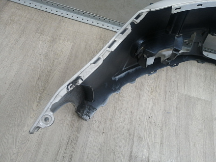 AA045975; Бампер передний; без паркт.; под омыват. (5K0807221) для Volkswagen Golf/БУ; Оригинал; Р1, Мелкий дефект; 