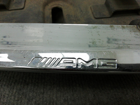 Фотография детали AA003652; Насадка выхлопной трубы левая AMG (A2314900327) для Mercedes-Benz/БУ; Оригинал; Р0, Хорошее; . Фото номер 2