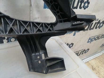 AA045505; Кронштейн, каркас переднего бампера левый, AMG (A2128852165) для Mercedes-Benz E-klasse W212 S212/БУ; Оригинал; Р0, Хорошее; 