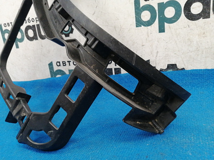 AA036715; Кронштейн заднего бампера правый (3AE807378) для Volkswagen Passat B7 Sedan (2011- 2014)/БУ; Оригинал; Р0, Хорошее; 