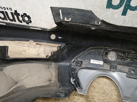 Фотография детали AA031372; Бампер задний; под паркт. (CV44-17K835-AW) для Ford Kuga/БУ; Оригинал; Р1, Мелкий дефект; . Фото номер 24