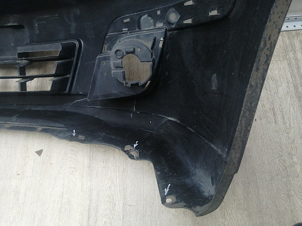 AA045992; Бампер передний; без паркт.; под омыват. (62022-EM00H) для Nissan Tiida/БУ; Оригинал; Р1, Мелкий дефект; 