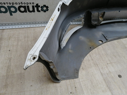 AA045386; Бампер передний; без паркт.; без омыват. (1Z0 807 221 M) для Skoda Octavia/БУ; Оригинал; Р1, Мелкий дефект; 