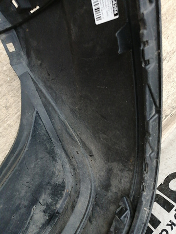 Фотография детали AA034394; Бампер задний нижняя часть; без паркт. (5NA807521) для Volkswagen Tiguan II (2016- 2020)/БУ; Оригинал; Р1, Мелкий дефект; . Фото номер 20