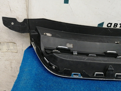 Фотография детали AA037733; Решетка радиатора, матовая (AM21-R8200-C) для Ford C-MAX II (2010-2015)/БУ; Оригинал; Р2, Удовлетворительное; . Фото номер 10