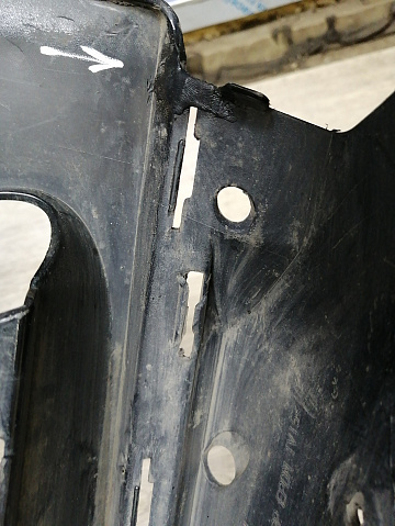 Фотография детали AA044846; Бампер передний; под паркт.; без омыват. (A1188853901) для Mercedes-Benz CLA-klasse II (C118, X118) (2019-2023)/БУ; Оригинал; Р1, Мелкий дефект; . Фото номер 17