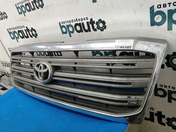 Решетка радиатора Тойота Land Cruiser 100 рест. 2002-2005, б/у, фото 3