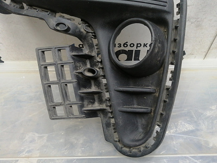 AA046341; Накладка ПТФ левая (86523-H0000) для Kia Rio IV Sedan (2017- 2020)/БУ; Оригинал; Р1, Мелкий дефект; 