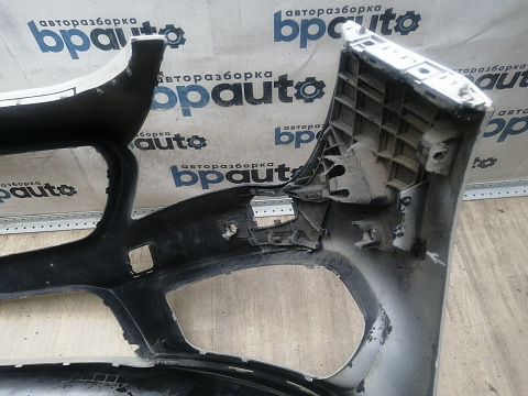 Фотография детали AA046197; Бампер передний AMG; под паркт.; под омыват. (A1178850825) для Mercedes-Benz CLA-klasse I (C117, X117) (2013-2016)/БУ; Оригинал; Р1, Мелкий дефект; . Фото номер 15