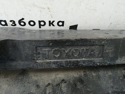 AA014884; Абсорбер переднего бампера, до 2018г (52611-60140) для Toyota Land Cruiser 200 рест.2 (2015 - н.в.)/БУ; Оригинал; Р2, Удовлетворительное; 