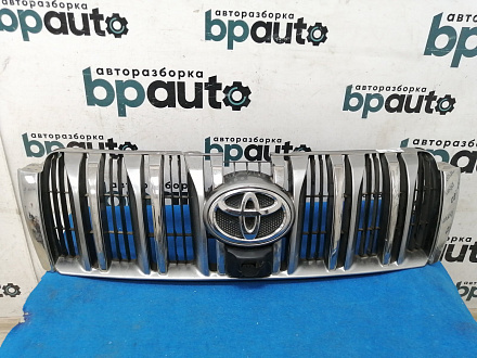 Решетка радиатора Тойота Land Cruiser Prado 150 2010 — 2013, б/у, фото 1