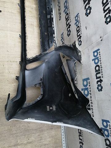 Фотография детали AA046085; Бампер передний, F-SPORT; под паркт.; под омыват. (52119-53A50) для Lexus IS III (2013 - 2016)/БУ; Оригинал; Р2, Удовлетворительное; . Фото номер 19