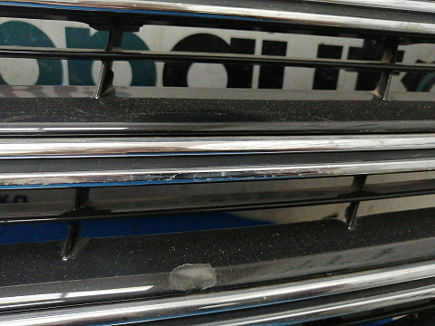 Фотография детали AA031026; Решетка радиатора (A2138808702) для Mercedes-Benz E-klasse W213 S213/БУ; Оригинал; Р2, Удовлетворительное; . Фото номер 9