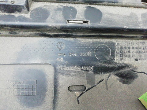 Фотография детали AA022023; Накладка на дверь задняя правая (7P6854950H) для Volkswagen Touareg/БУ; Оригинал; Р1, Мелкий дефект; . Фото номер 6