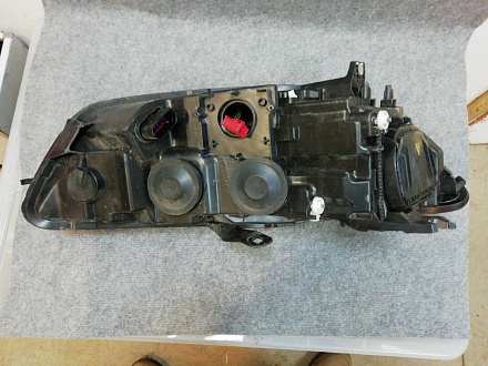 AA000210; Фара левая ксенон, светодиодная (4G0 941 005 С) для Audi A6 C7/БУ; Оригинал; Р2, Удовлетворительное; 