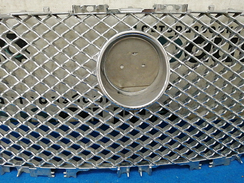 Фотография детали AA032701; Решетка радиатора (CX23-8A100-AA) для Jaguar XF I рест. (2011-2015)/БУ; Оригинал; Р1, Мелкий дефект; . Фото номер 4