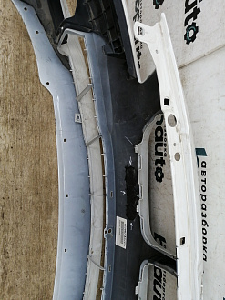 AA023651; Бампер передний, 4 отв. под датчики; под паркт.; под омыват. (51117200712) для BMW 5 серия F10 F11/БУ; Оригинал; Р1, Мелкий дефект; 