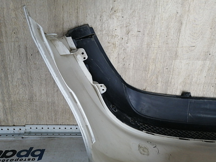 AA046063; Бампер задний; без паркт. (BM51-A17906-AGW) для Ford Focus III Hatchback (2011- 2015)/БУ; Оригинал; Р1, Мелкий дефект; 