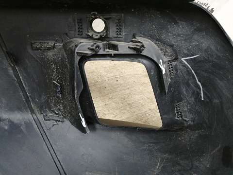 Фотография детали AA025905; Бампер задний; под паркт. (9825985980) для Peugeot 2008 II (2020-н.в.)/БУ; Оригинал; Р1, Мелкий дефект; . Фото номер 11