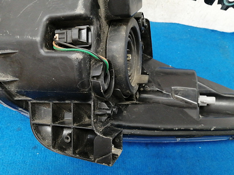 Фотография детали AA029246; Фара галоген правая (95488418) для Chevrolet Spark III (2009-2015)/БУ; Оригинал; Р1, Мелкий дефект; . Фото номер 14