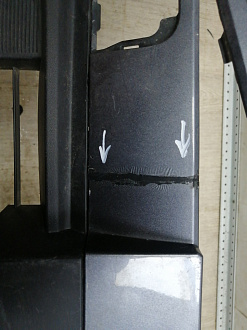 AA045870; Бампер передний; под паркт.; без омыват. (602002155AA) для Omoda C5 (2022- н.в.)/БУ; Оригинал; Р1, Мелкий дефект; 