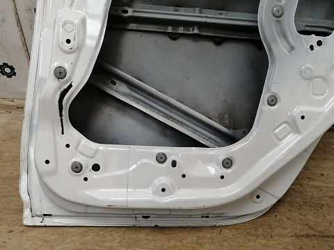 Фотография детали AA042728; Дверь задняя правая (BBY27202) для Mazda 3 BL/БУ; Оригинал; Р2, Удовлетворительное; . Фото номер 16