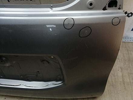 AA044908; Крышка багажника (67005-60F50) для Toyota Land Cruiser Prado 150 (2010 — 2013)/БУ; Оригинал; Р2, Удовлетворительное; 