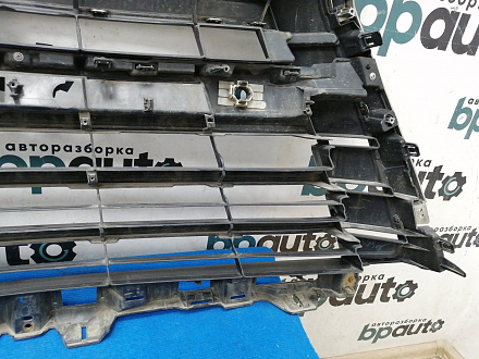 AA014960; Решетка радиатора; под паркт.; под камер. (53101-60570) для Lexus LX570, LX450D рест.2 (2015 - 2021)/БУ; Оригинал; Р0, Хорошее; 