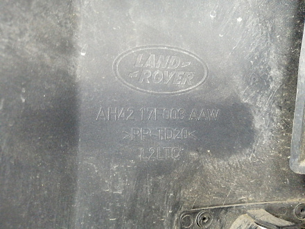 AA018539; Бампер передний; под паркт.; под омыват. (AH42-17F003-AAW) для Land Rover Range Rover III рест.2 (2009 - 2012)/БУ; Оригинал; Р1, Мелкий дефект; 