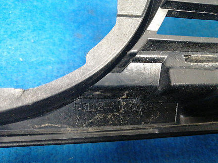 AA030047; Решетка радиатора, 600h (53112-50290) для Lexus LS IV рест. (2010- 2012)/БУ; Оригинал; Р1, Мелкий дефект; 