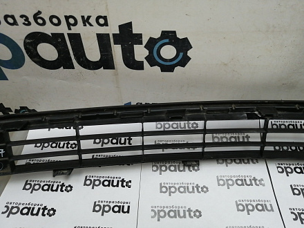 AA045207; Решетка переднего бампера верхняя; без камер. (53112-42100) для Toyota Rav4 40 рест. (2015 — 2019)/БУ; Оригинал; Р1, Мелкий дефект; 