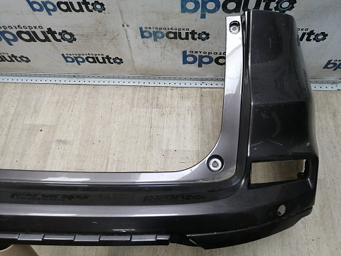 Фотография детали AA046223; Бампер задний; под паркт. (71501-T1V-ZX00) для Honda CR-V IV рест. (2015-2018)/БУ; Оригинал; Р1, Мелкий дефект; . Фото номер 3
