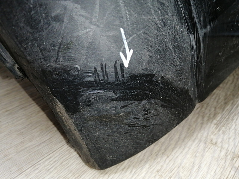 Фотография детали AA045396; Бампер передний; под паркт.; под омыват. (62022-3KY0H) для Nissan Pathfinder IV (2012-2017)/БУ; Оригинал; Р1, Мелкий дефект; . Фото номер 9