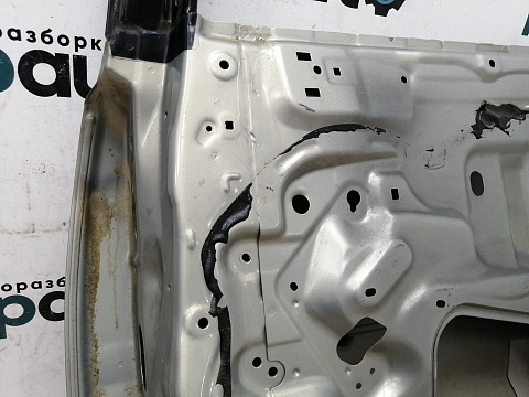 Фотография детали AA011211; Дверь задняя правая (67003-05130) для Toyota Avensis/БУ; Оригинал; Р1, Мелкий дефект; . Фото номер 11