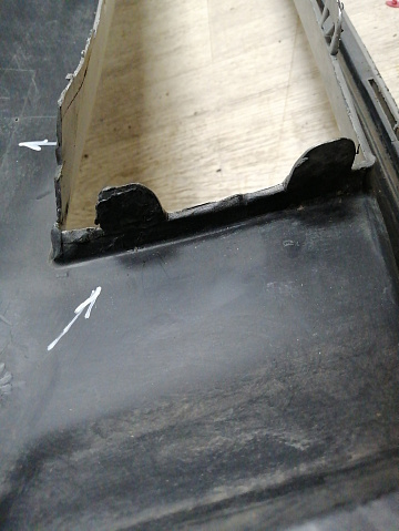 Фотография детали AA044459; Бампер передний; под паркт.; под омыват. (20845711) для Cadillac SRX/БУ; Оригинал; Р1, Мелкий дефект; . Фото номер 32