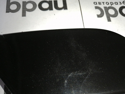 AA045321; Заглушка букс. рыма заднего бампера (A2228850424) для Mercedes-Benz S-klasse VI Sedan (W222) (2013-2017)/БУ; Оригинал; Р0, Хорошее; 