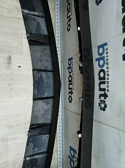 AA045762; Бампер передний, AMG; под паркт.; под омыват. (A1668856425) для Mercedes-Benz GL-klasse II (X166) (2012-2016)/БУ; Оригинал; Р1, Мелкий дефект; 